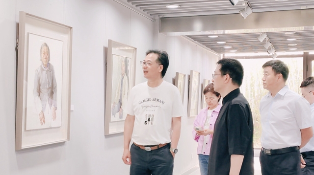 45件作品展現(xiàn)水彩藝術(shù)的跨文化之美 